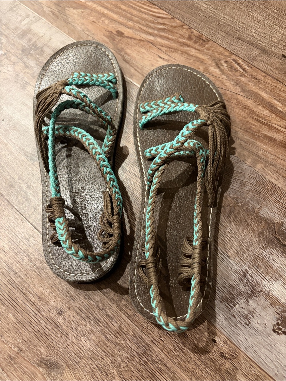 Plaka Women’s Brown Braided Strap Sandals with Mint Accents
